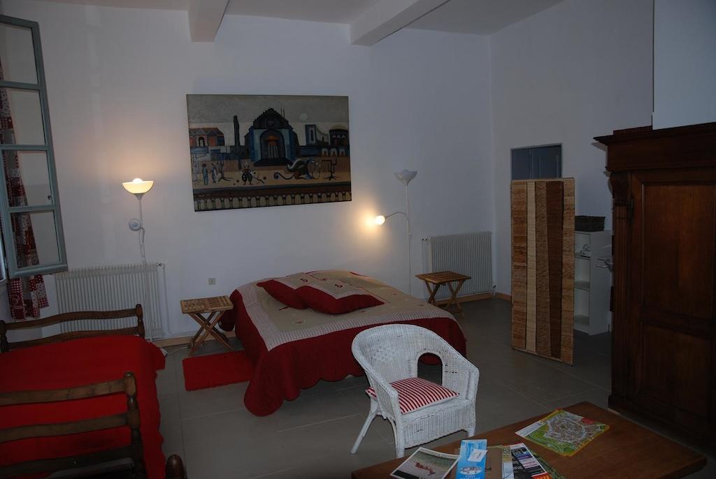 Le Richelieu Bed and Breakfast Uzès Buitenkant foto