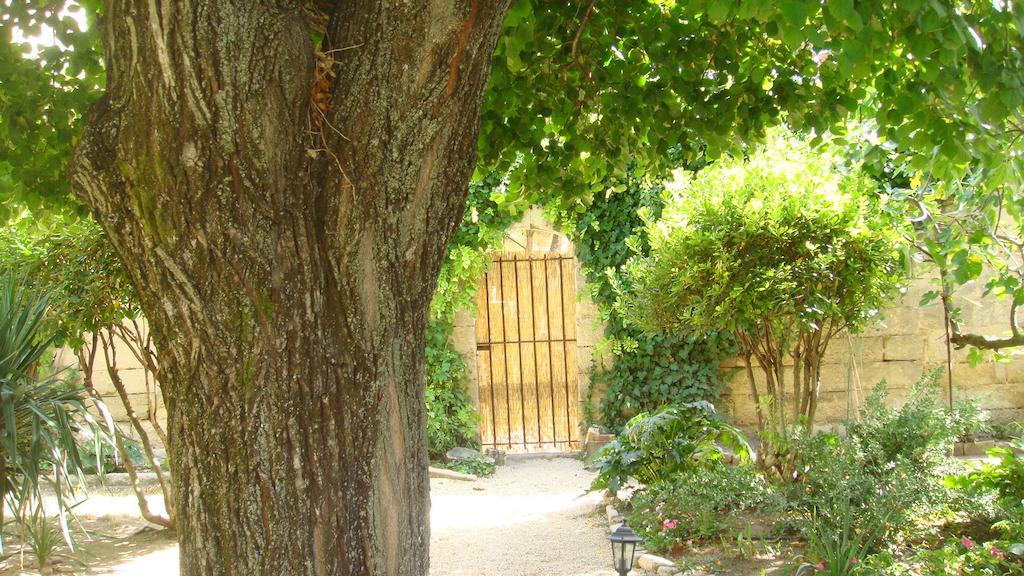 Le Richelieu Bed and Breakfast Uzès Buitenkant foto
