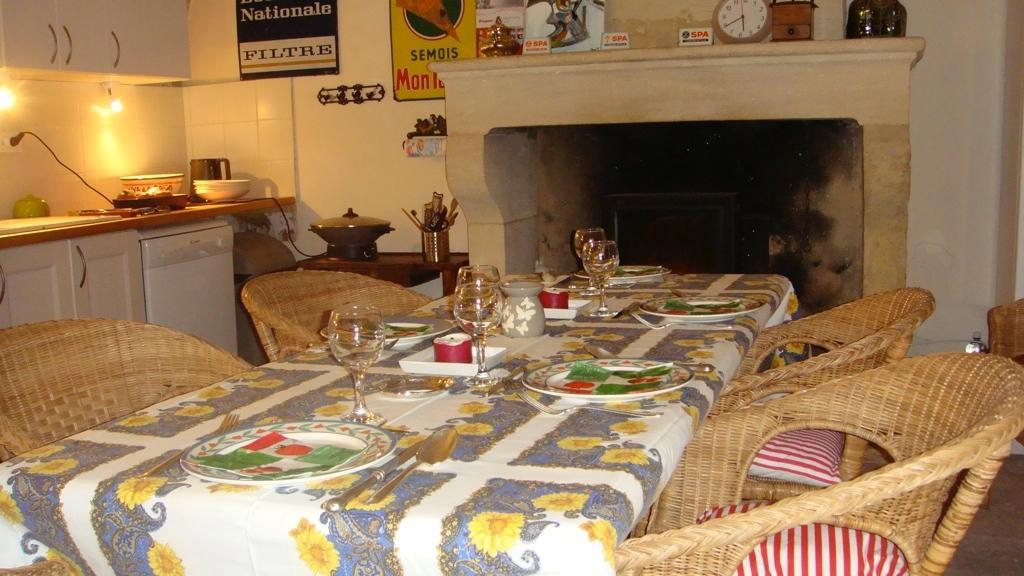 Le Richelieu Bed and Breakfast Uzès Buitenkant foto