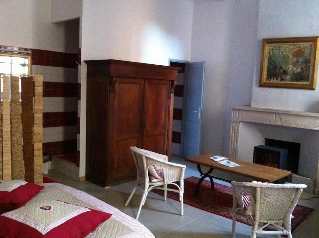 Le Richelieu Bed and Breakfast Uzès Buitenkant foto