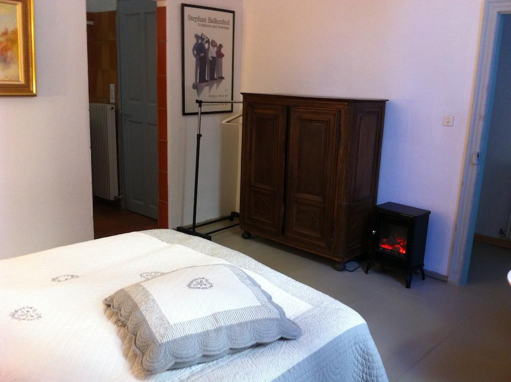 Le Richelieu Bed and Breakfast Uzès Kamer foto